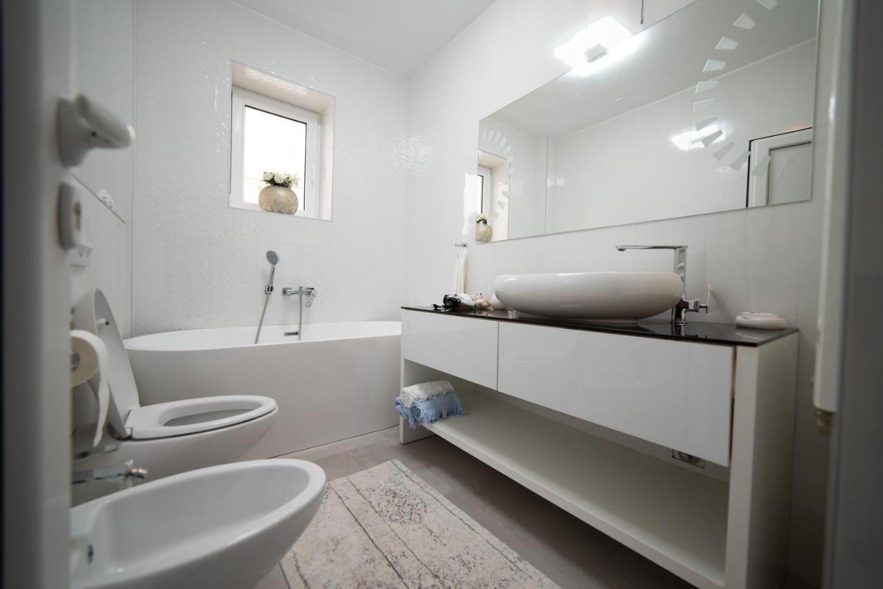 Jelenar Apartamento Novi Sad Exterior foto